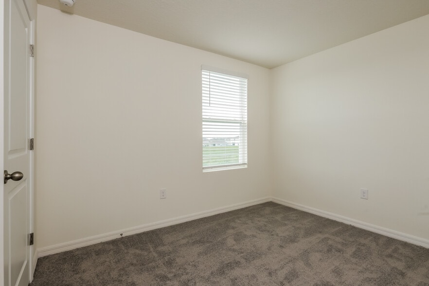 Building Photo - 4911 Granite Dust Pl