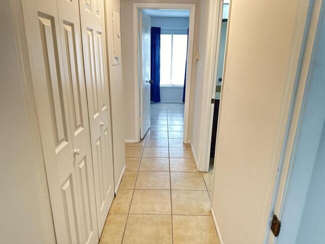 Building Photo - 4454 Pinebark Ave