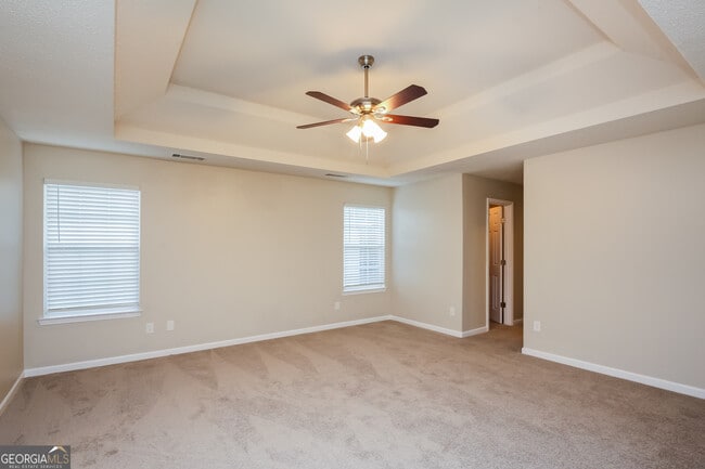 Building Photo - 5875 Sunflower Ct