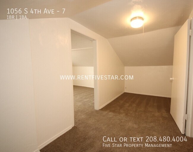 Building Photo - 1056 S 4th Ave
