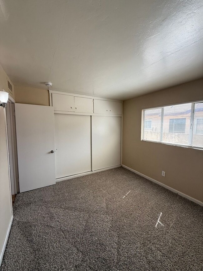 Building Photo - 2114 Brundage Ln