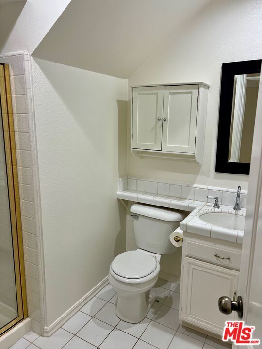 Building Photo - 1586 Palisades Dr