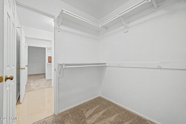 Building Photo - 709 S Power Rd