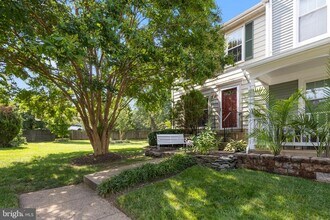 Building Photo - 6531 Brick Hearth Ct