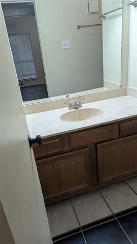 Building Photo - 4434 Point Blvd