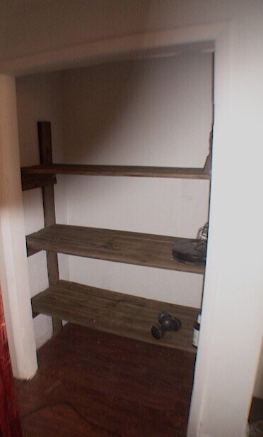 Hallway Storage - 401 Sunshine Dr