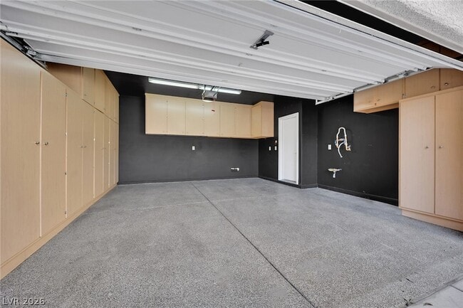 Building Photo - 5017 Lower Falls Ct