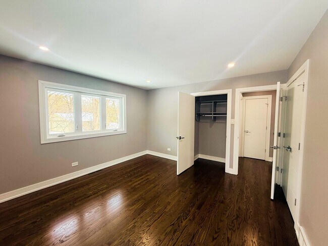 Building Photo - 12407 91st Ave