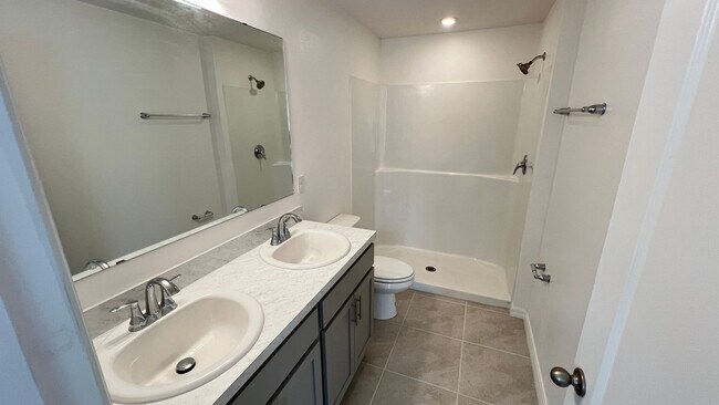Building Photo - BEAUTIFUL 3BD/2BA Home in Palm Bay!!