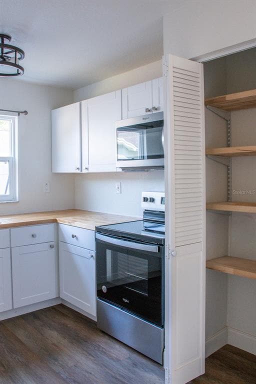 Building Photo - 6813 S Himes Ave