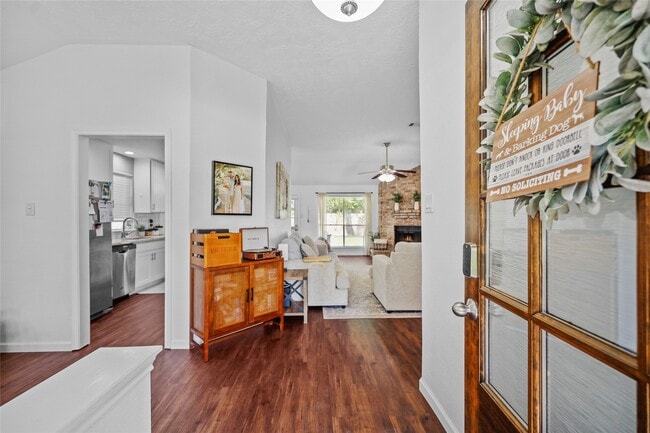 Building Photo - 2919 Creek Manor Dr