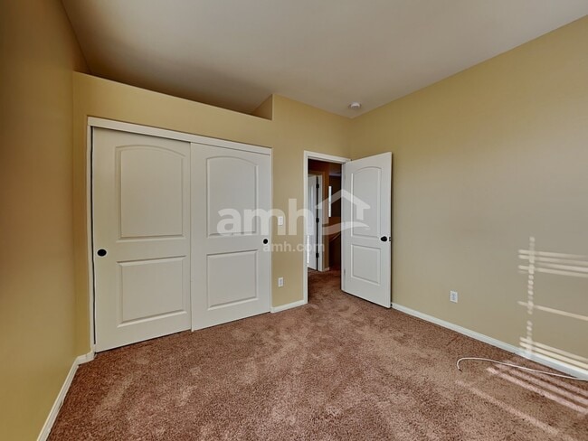 Building Photo - 3932 Yang Ct