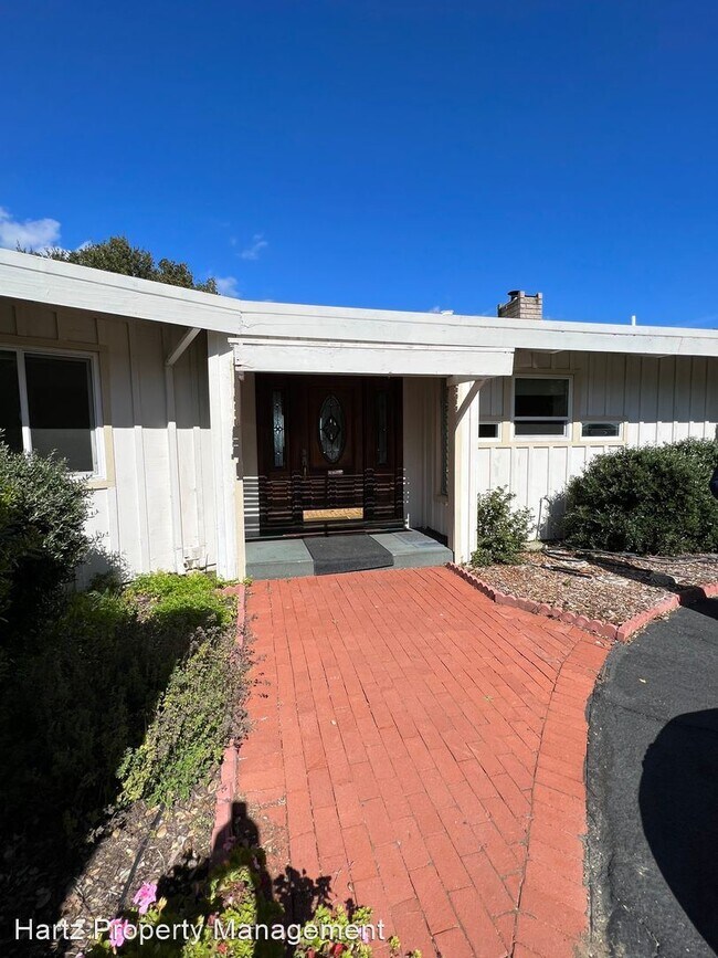Building Photo - 3 br, 2 bath House - 1542 Rancho View