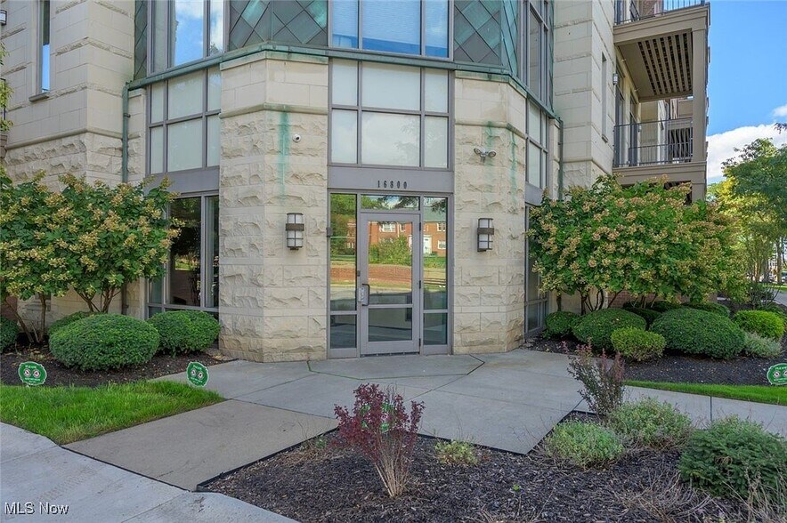 Building Photo - 16800 Van Aken Blvd