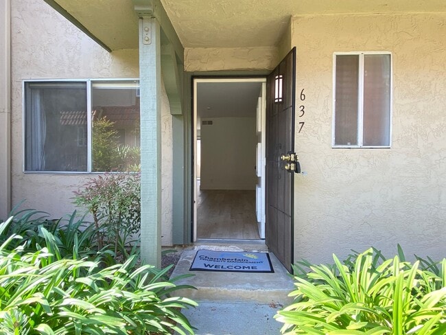 Building Photo - 637 Beverly Pl