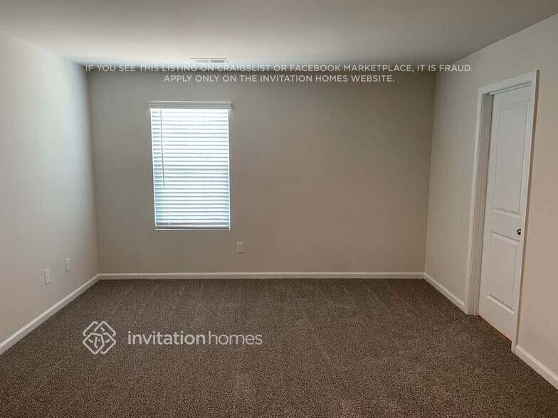 Building Photo - 1106 Woodhouse Dr
