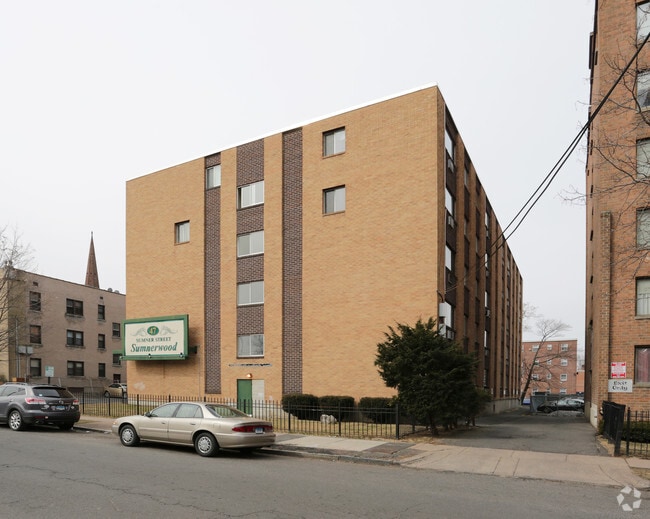 Primary Photo - 47 Sumner St