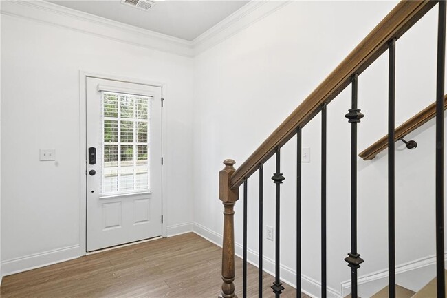 Building Photo - 1450 Baygreen Rd