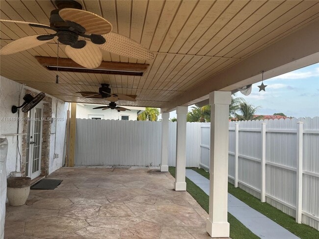 Building Photo - 12618 SW 211th Terrace