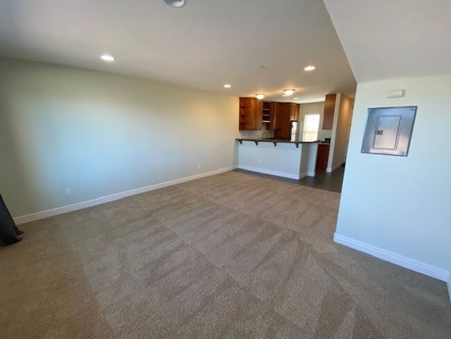 Building Photo - 172 Mar Vista Dr