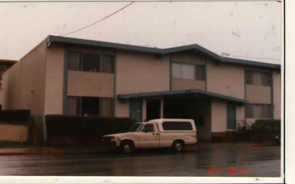 Building Photo - 1670 Union Ave
