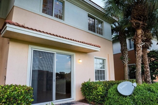 Building Photo - 7436 Briella Dr