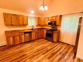 Building Photo - 5921 W Locksley Loop