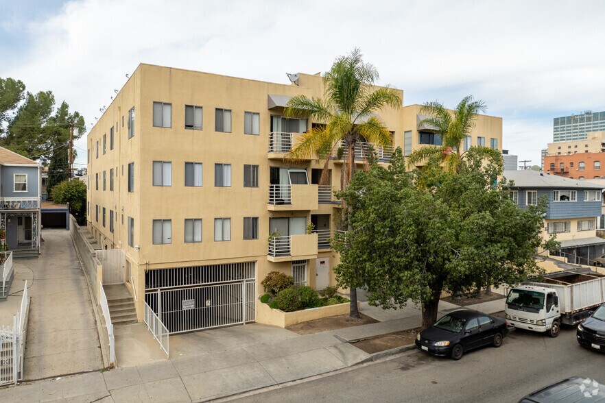 Primary Photo - Irolostar Apartments