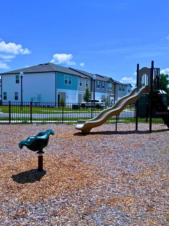 Building Photo - 3406 Vesara Dr