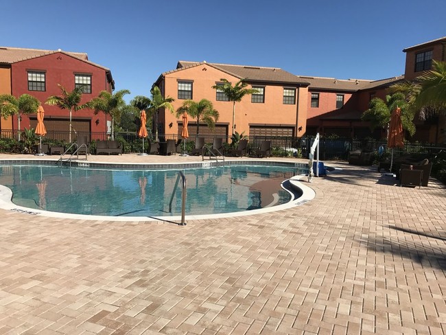 Building Photo - 11758 Izarra Way