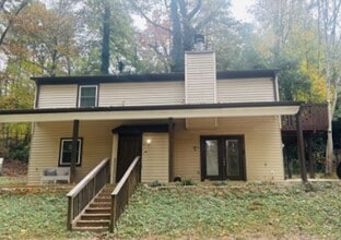 Building Photo - 2/1 Available November 1st