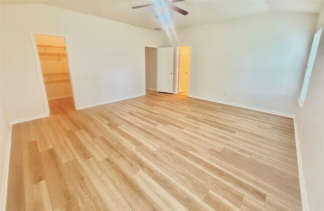 Building Photo - 15318 Marlowe Grove Dr
