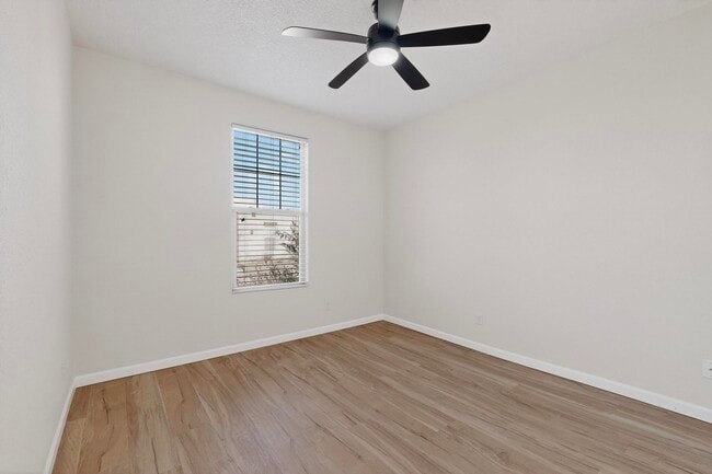 Building Photo - 4 Avenida Vista Esquisita