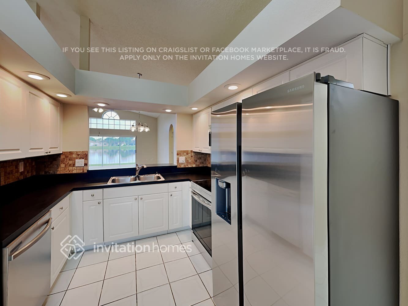 Building Photo - 7900 Hamlet Dr