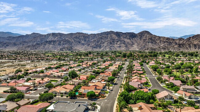 Building Photo - 78825 Vía Ventana