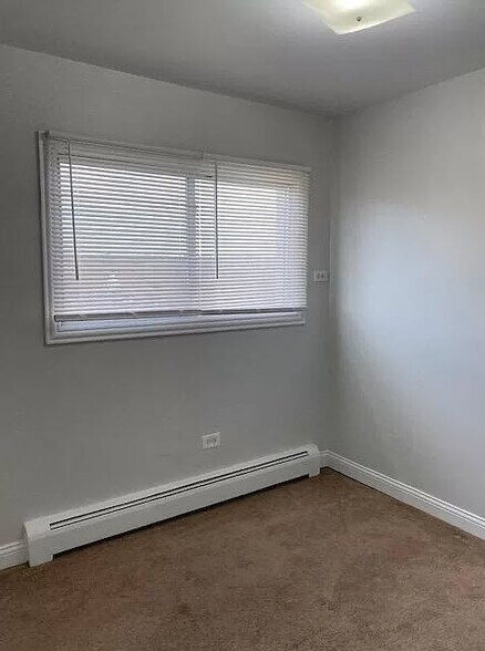 Building Photo - 9307 W Irving Park Rd