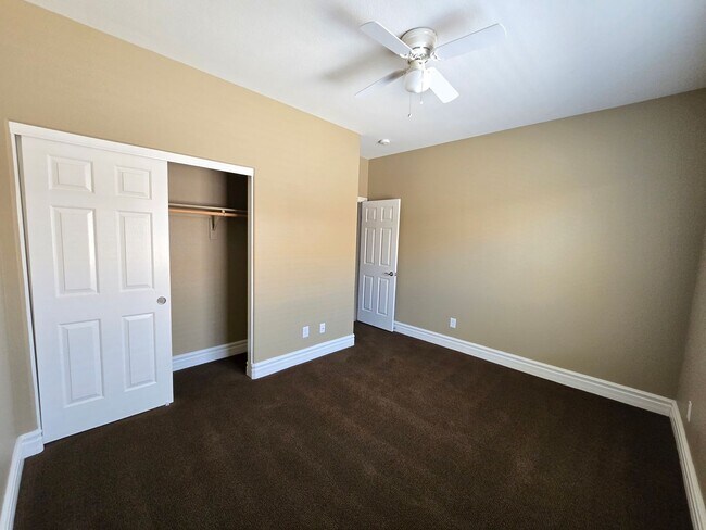 Building Photo - Rhodes Ranch Single Story Rental