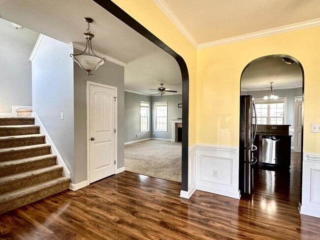 Building Photo - 6008 Crown Ridge Ct