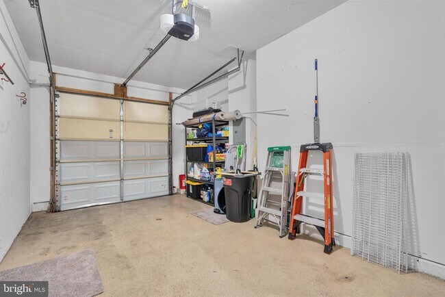 Building Photo - 4222B Indian Head Hwy