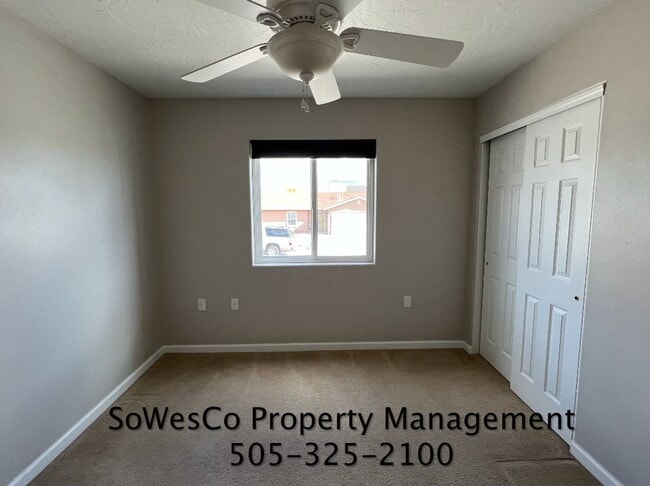 Building Photo - FOUR Bedroom Newer Home in Aztec