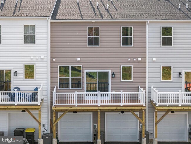 Building Photo - 4716 Franklin Cir