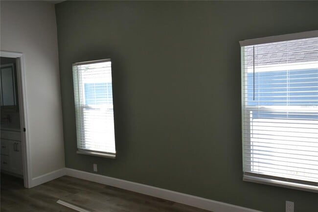 Building Photo - 6474 Taylor Ct