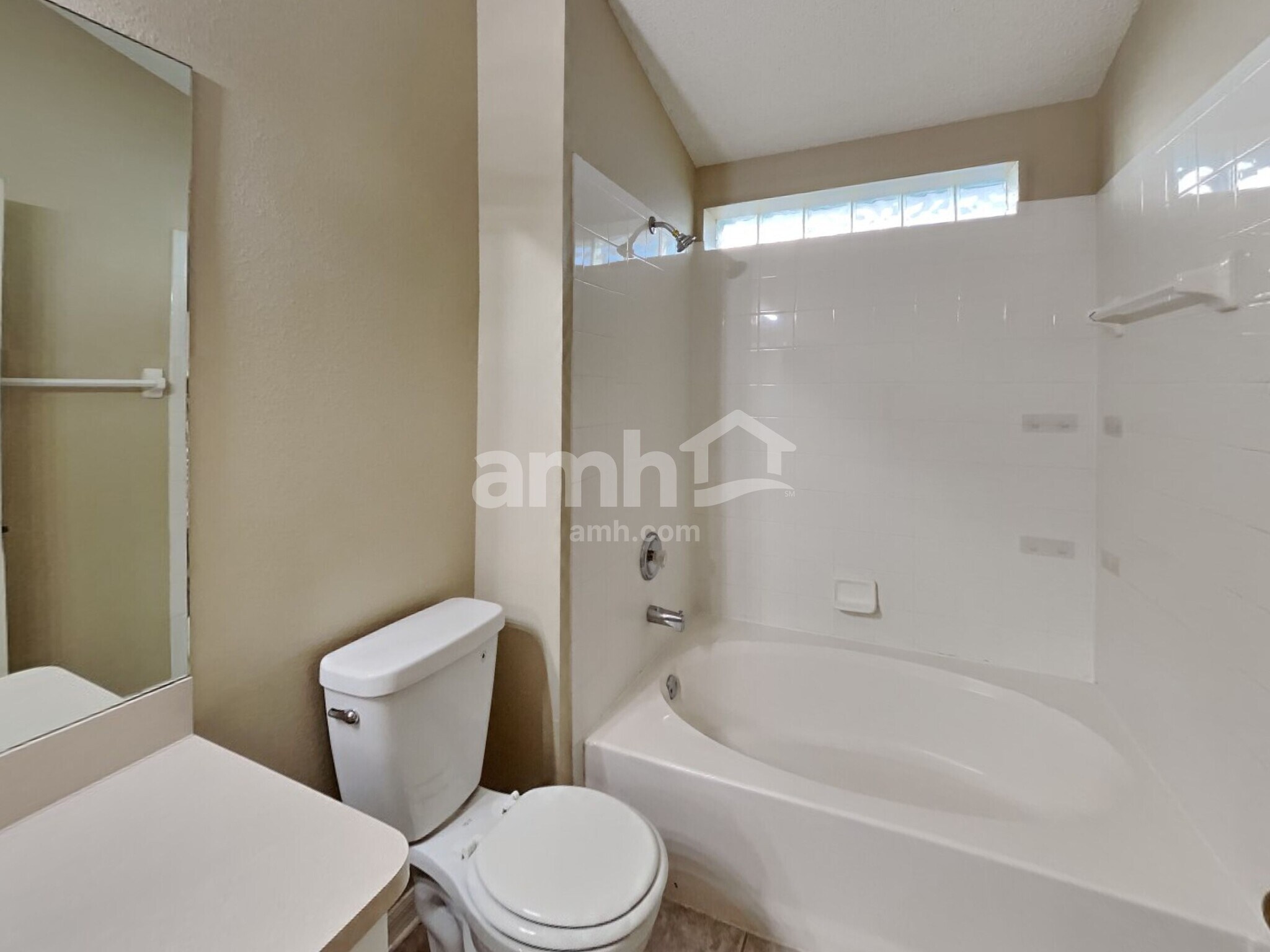 Building Photo - 22747 Saint Thomas Cir