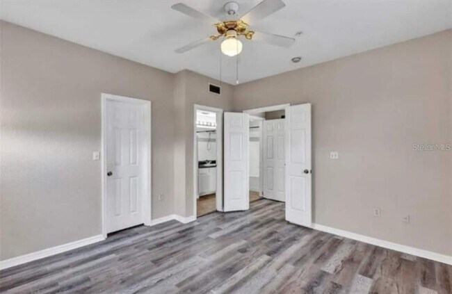 Building Photo - 3725 Castle Pines Ln