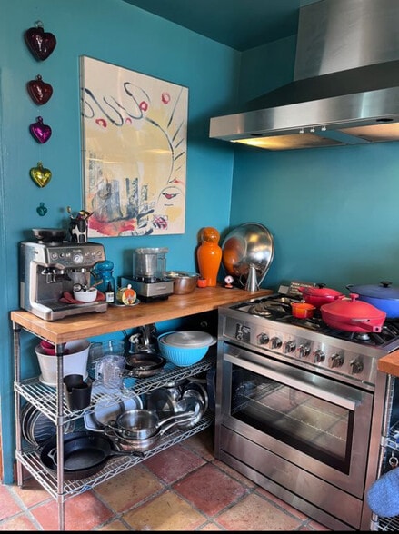 Building Photo - 8650 Olin St