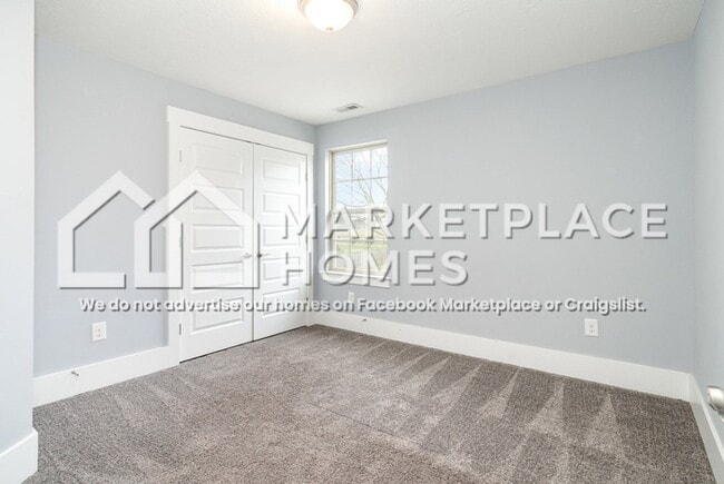 Building Photo - 144 Laurel Way