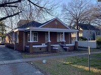 Building Photo - 1829 Marion St