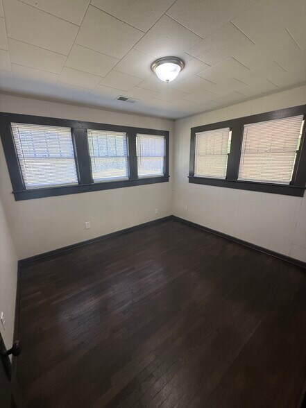 Building Photo - 941 McDonald Chapel Rd