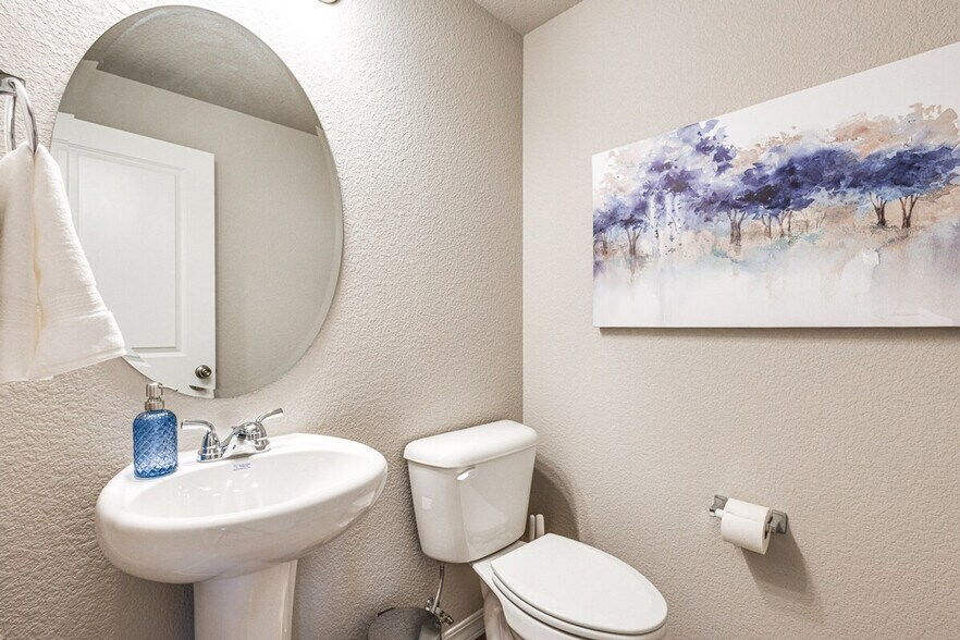 Building Photo - 8466 Blue Feather Lp