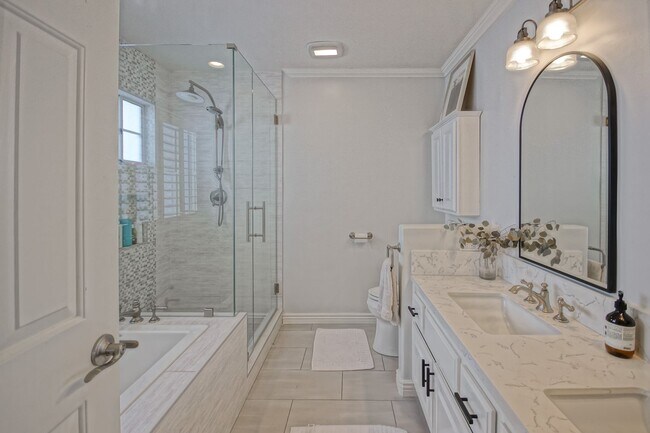 Building Photo - BEAUTIFULLY REMODELED, HIGH-END REDONDO HILLS HOME W/ AMAZING GREAT ROOM LIVING SPACE, 2 BALCONIE...